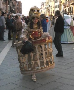 Dressing up as an ancient monument deserves a tip of the hat, or whatever she's got on her head.