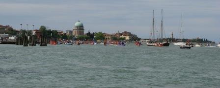 The boat procession, having passed the Naval College, moves along the Lido shoreline toward the church of San Nicolo' and the ceremony of the blessing of the ring.