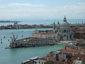 The Customs House Point (Punta della Dogana) is virtually in front of the Piazza San Marco.  People are going to notice whatever you put here,whether they like it or not.