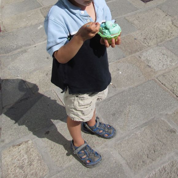 Just think, he could have been eating puree'd banana peel and dried goji berries, but he instinctively knew that ice cream was better for him.  Kids are amazing.